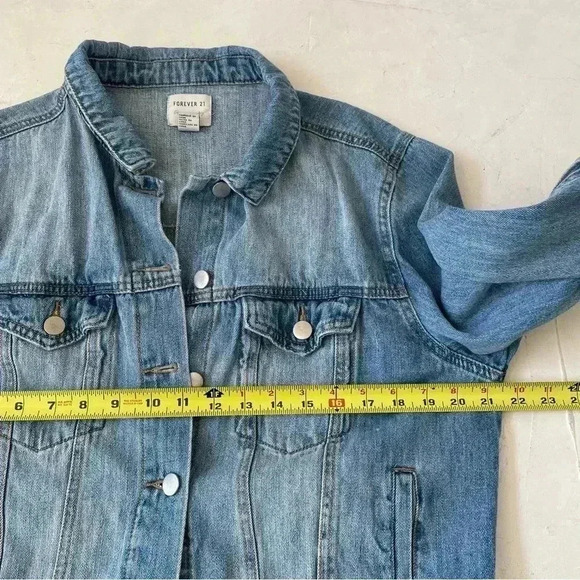 Forever 21 Denim Jean Jacket Size L - Picture 6 of 10